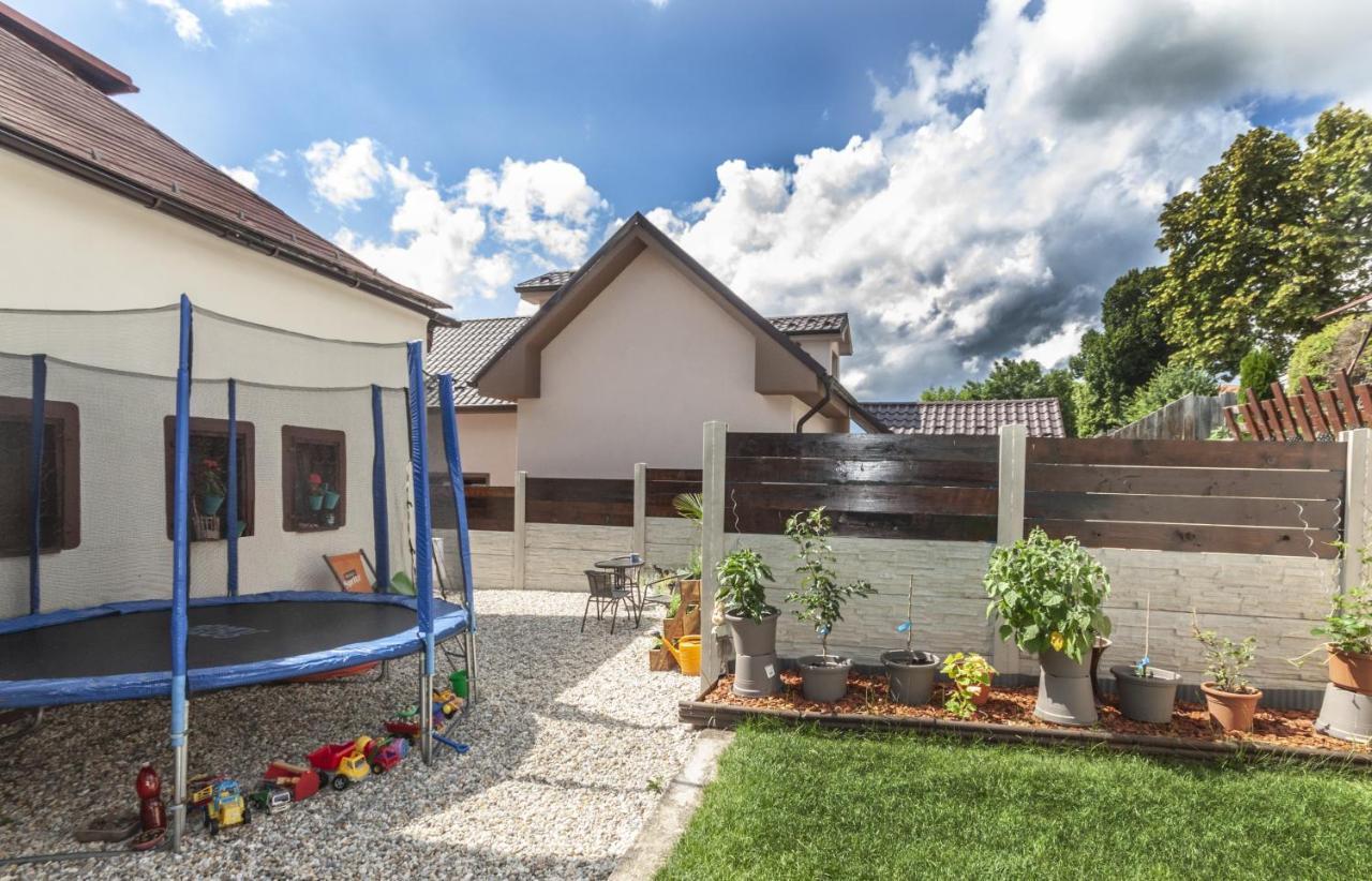 Levial Rooms Veľký Slavkov المظهر الخارجي الصورة